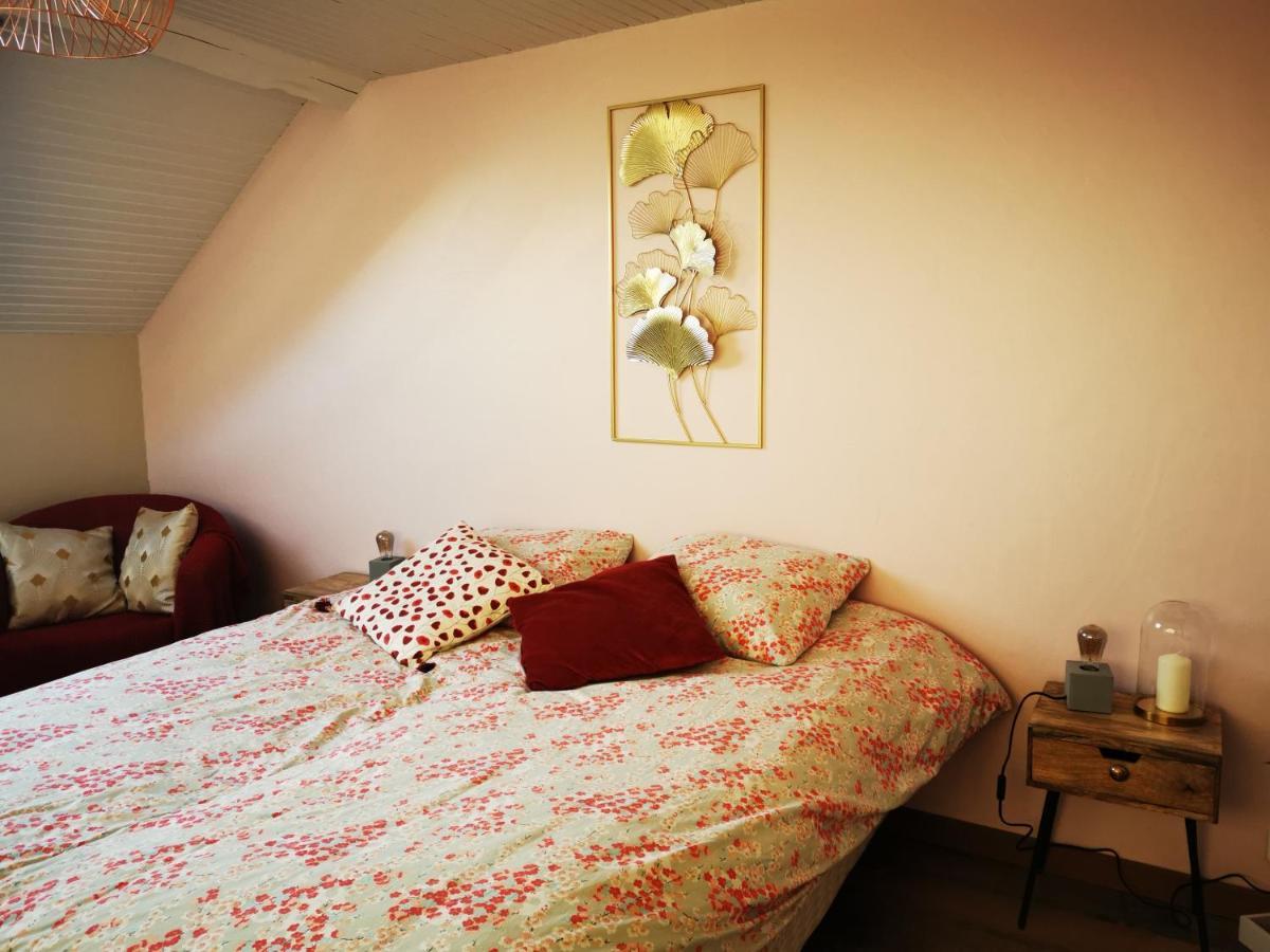 Bed and Breakfast Domaine De L'Esperance, Chambre Rose Bersaillin Exteriér fotografie