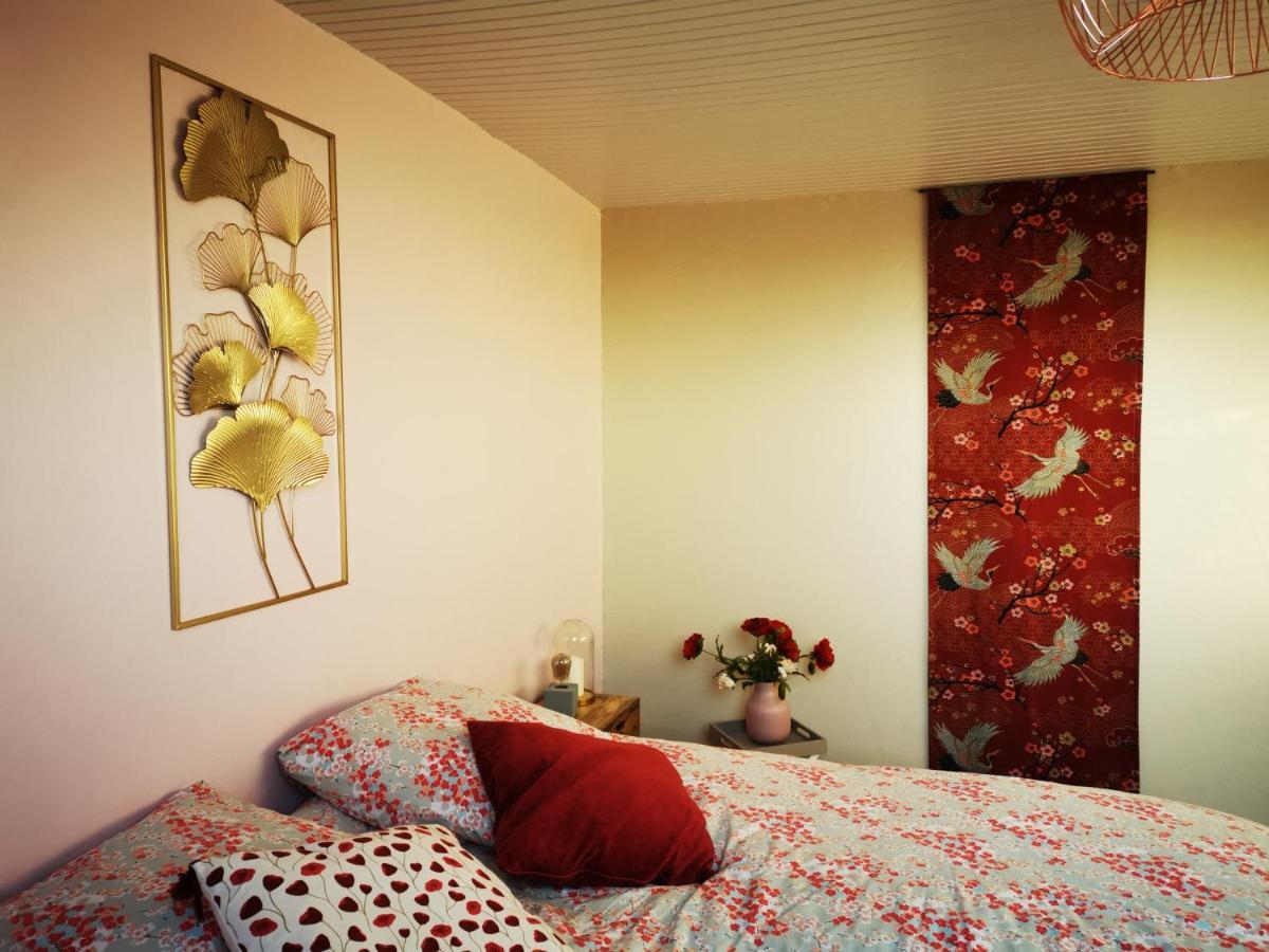 Bed and Breakfast Domaine De L'Esperance, Chambre Rose Bersaillin Exteriér fotografie